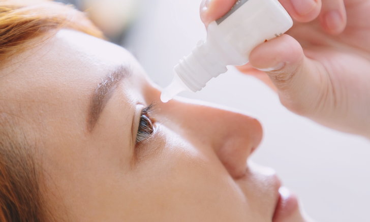 "น้ำตาเทียม" ตัวช่วยของคนตาแห้ง กับข้อควรรู้ในการเลือกใช้ให้เหมาะสม