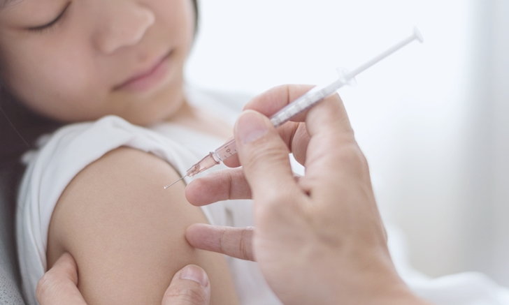 นักวิทย์เตือน วัคซีน "โควิด-19" หากพัฒนาเร็วไปอาจส่งผลเสียได้