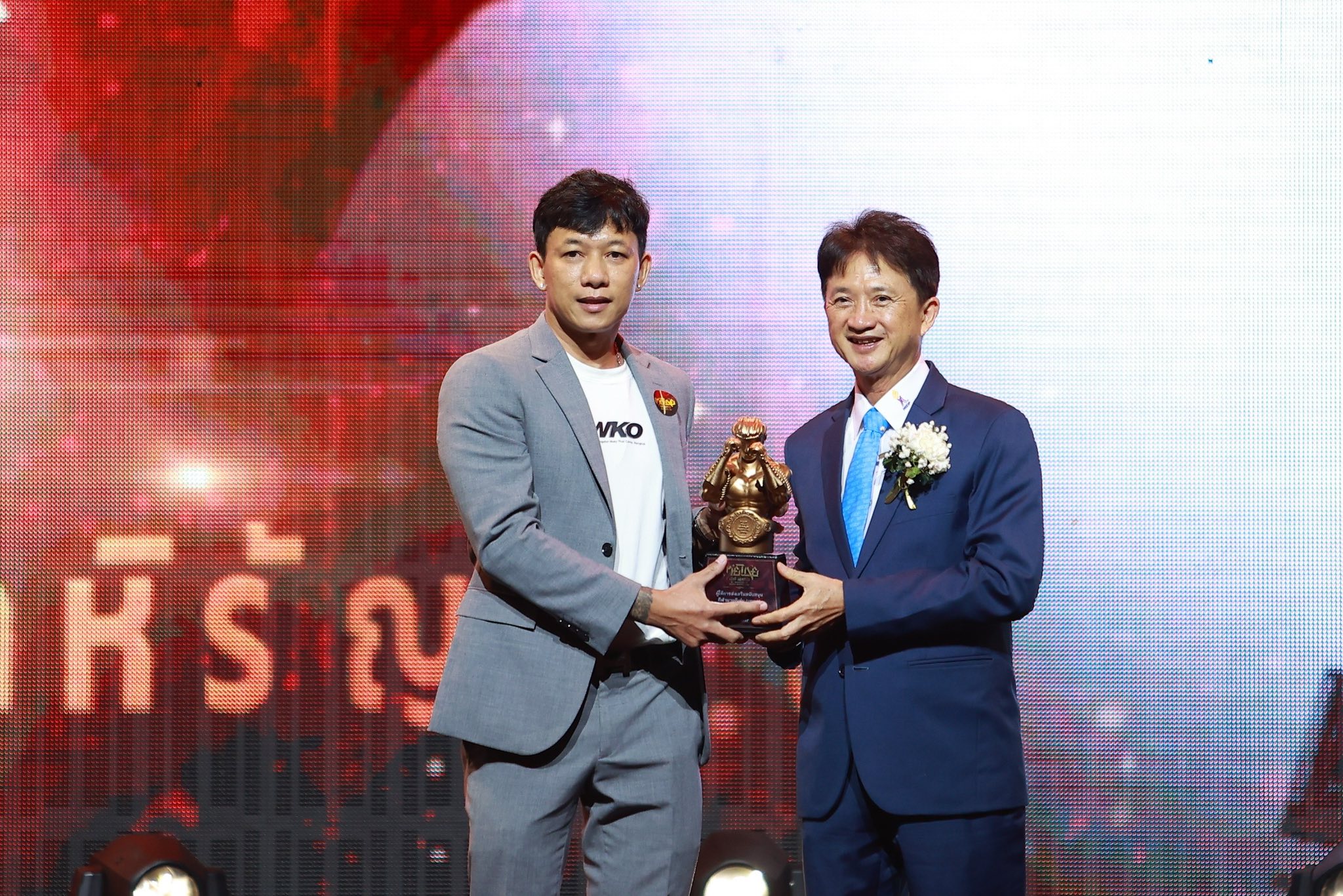 "วันของโอมWKO" ประกาศรับนักมวย 9 คน เข้าสังกัดเป็นที่เรียบร้อย!