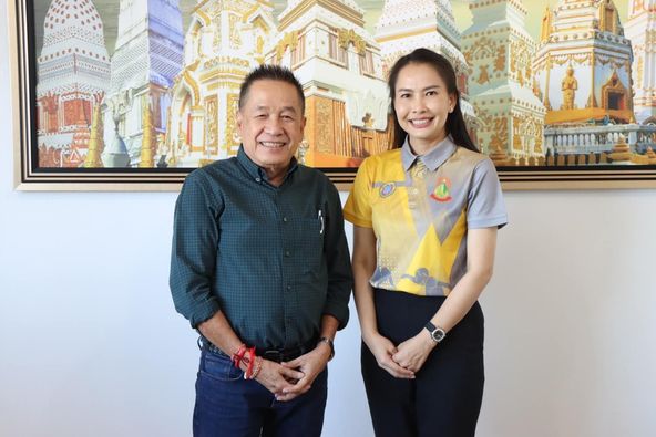 ชุ้นบุกนครพนม เตรียมจัดมวยนัดใหญ่ปลายปีนี้